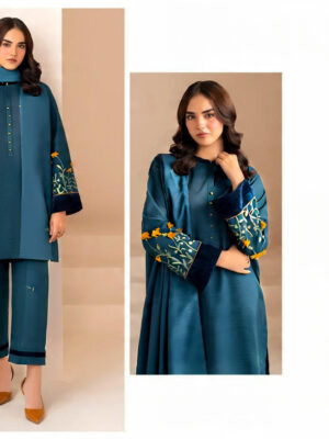 Winter Grace – Dhanak 3PC With Embroidered Sleeves & Neck Patch